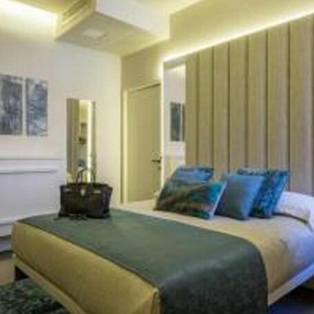 Room 230 Roma Luxury Suites - Photo5