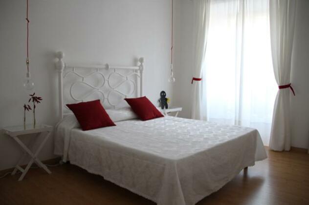 Rooms In Rome - Photo3