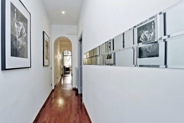 Spanish Steps Accommodation - Photo4