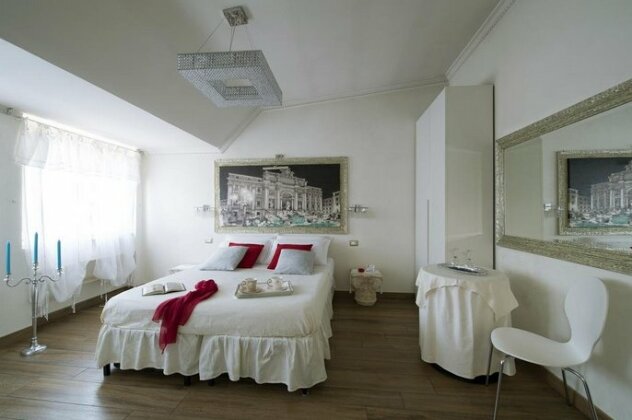 Suites Roma Tiburtina Luxury - Photo3