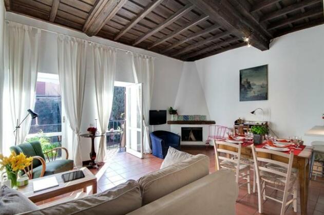 Trastevere Charming House with Pool - Photo4