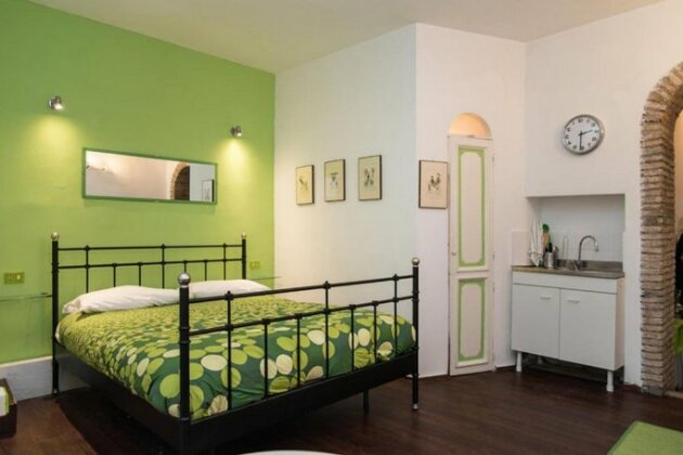 Trastevere Intimate Apartment