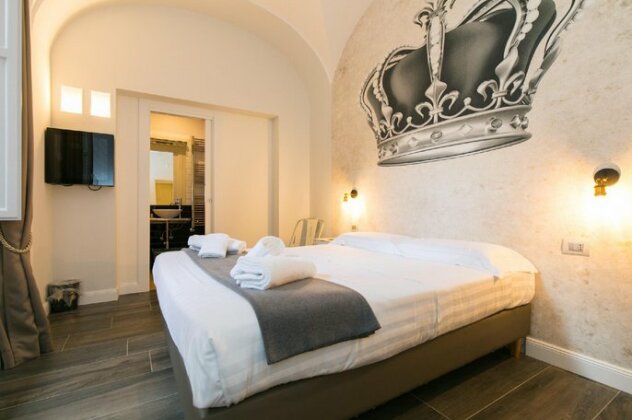 Trevi Contemporary Suite - Photo4