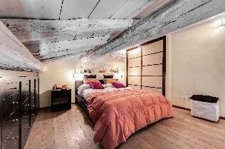 Trevi Fountain Attic Getaway