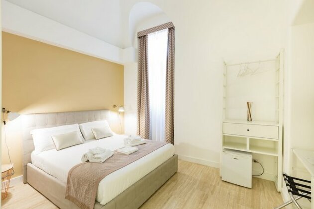 Trevi Fountain Guesthouse - Photo5