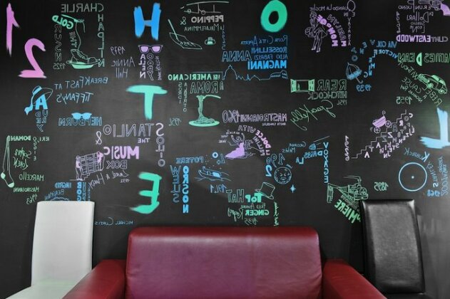 Twentyone Hotel - Photo4