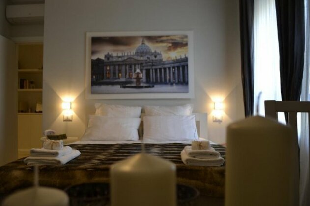 Vatican Luxury - Photo5