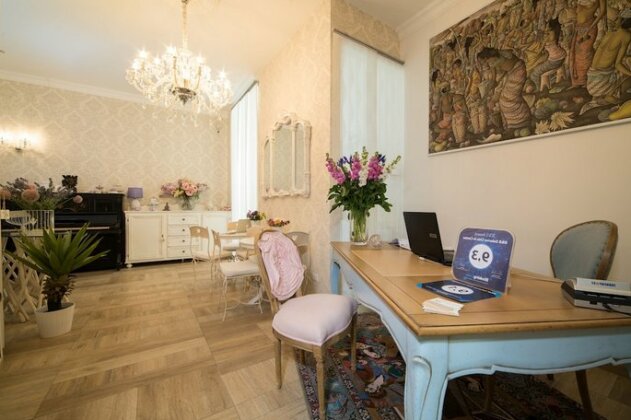 B&B Salerno Chic in Center - Photo2