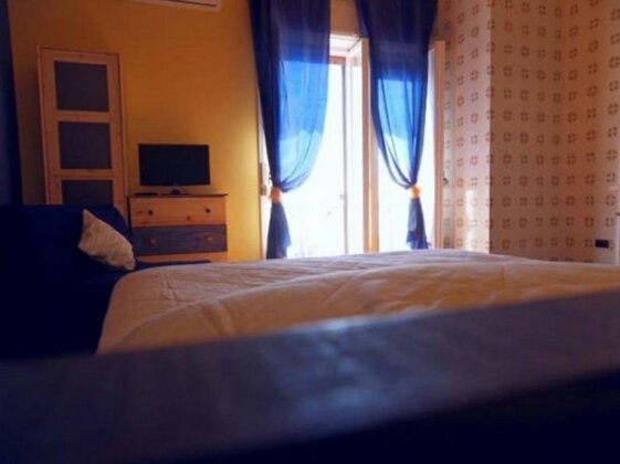 Leucosia Bed & Breakfast - Photo3