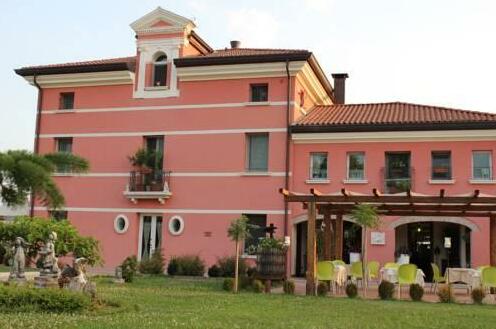 Locanda Villa Maria Luigia San Biagio di Callalta - Photo2