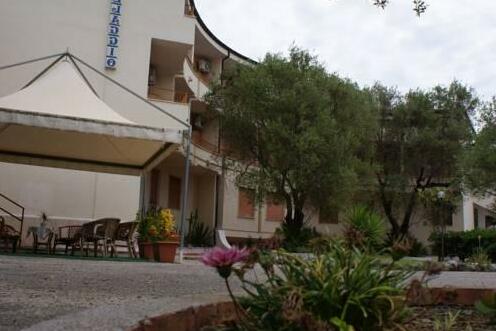 Hotel Residence Il Villaggio - Photo2