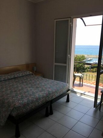 Baia dei Gabbiani - Photo4