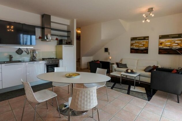 Casa Mastena Vista Lago - Photo5
