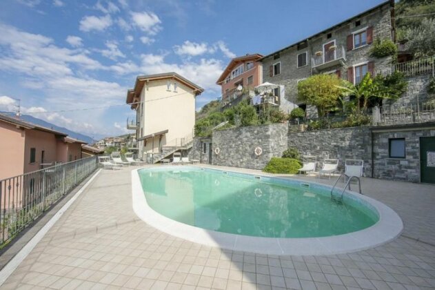 Residence Romina Lakeview Apt - Photo4
