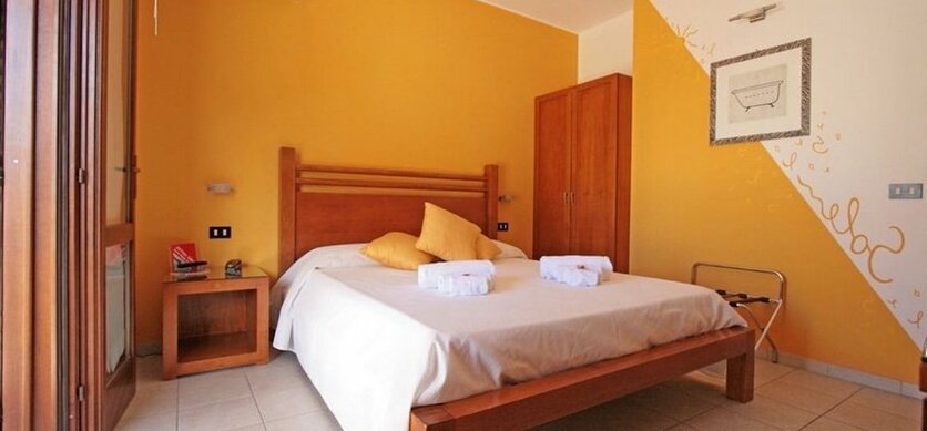 Iride Hotel - Photo2
