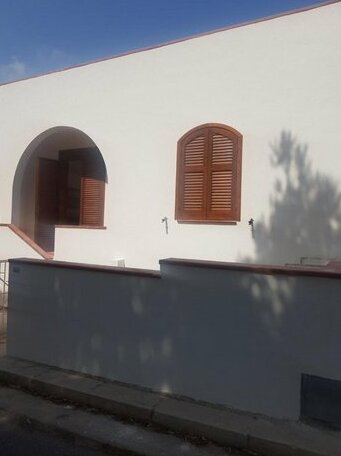  Photo 3