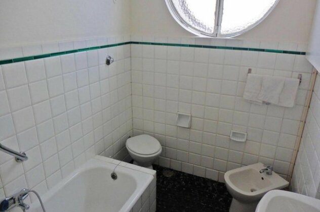 53 Solaro Apartments - Photo4