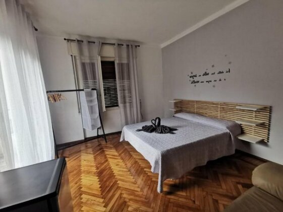 Ecto-1 Guest House - Photo2