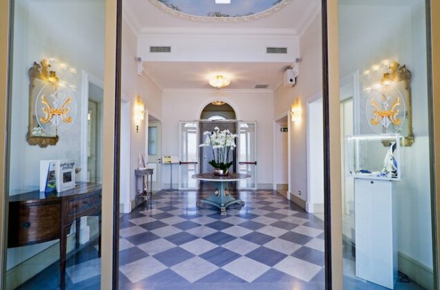 Hotel De Paris Sanremo - Photo4