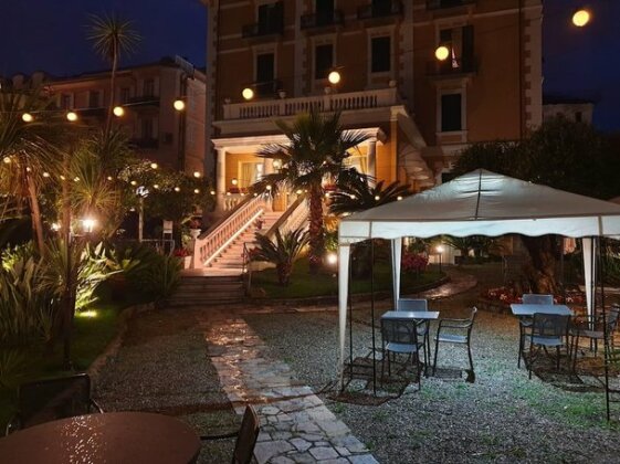 Hotel Morandi - Photo2