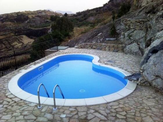 Sicilian White Horse Bed & Breakfast Sicily