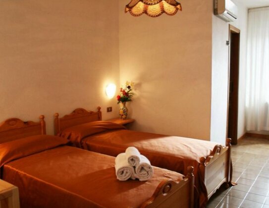 Hotel Turium - Photo3