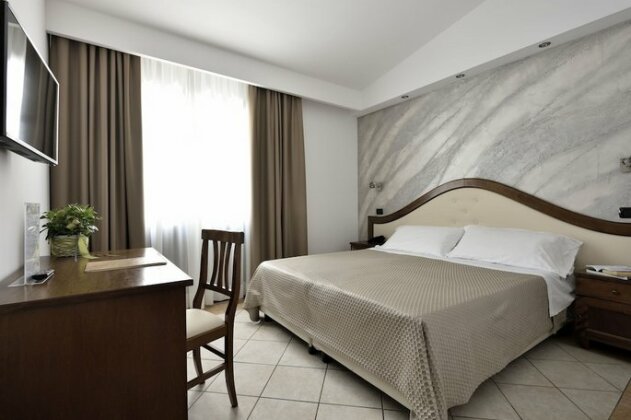 Hotel Nicoletta - Photo4
