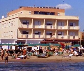 Hotel Pyrgi Mare