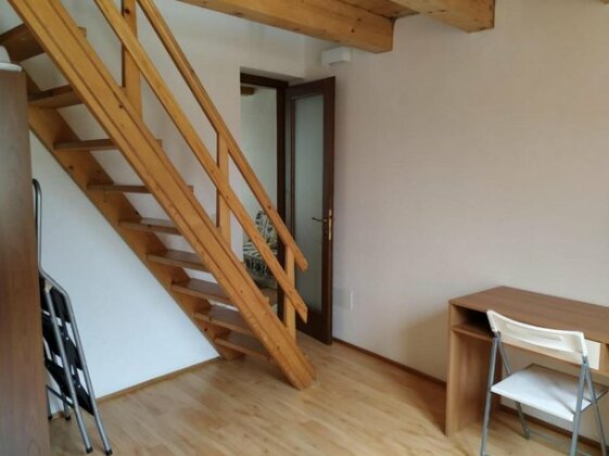 B&B Is Solus - Photo3