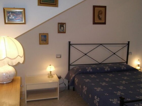 Daniela Sant'Antioco - Photo3