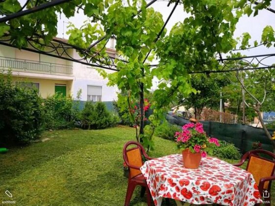 House With one Bedroom in Sant'ippolito With Enclosed Garden and Wifi - 17 km From the Beach - Photo2