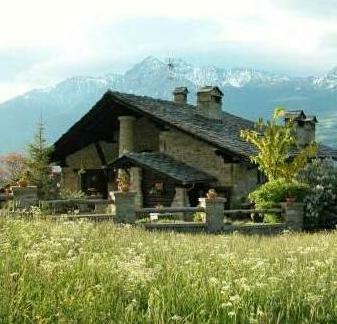 Sarre Holiday Home