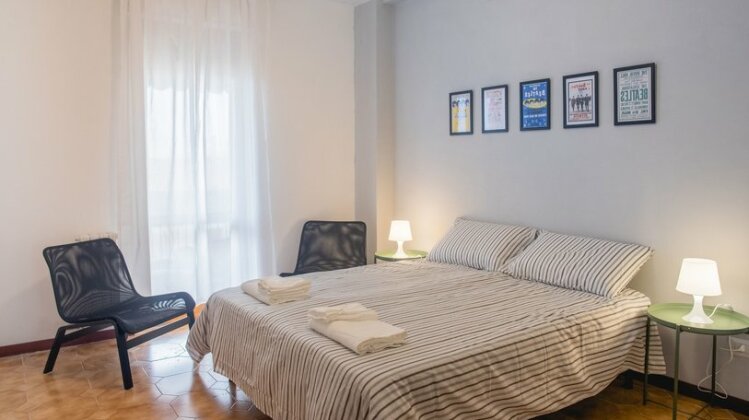 Fab Four Guest House - Photo5