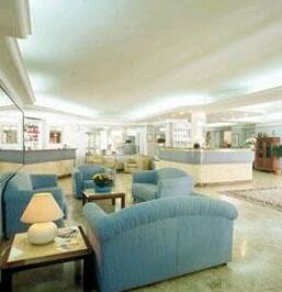 Sher-Dan Hotel - Photo2