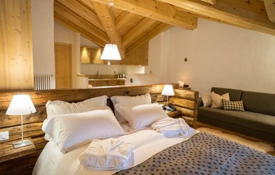 Hotel The Originals Borgo Eibn Mountain Lodge - Photo3