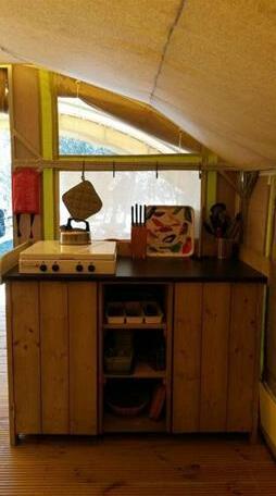 Tents in Camping Vallicella - Photo2