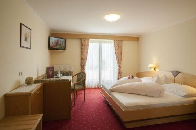 Hotel Garni Alpenhof Schenna - Photo3