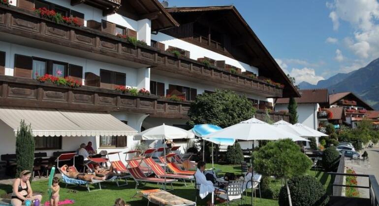 Hotel Walder - Photo2