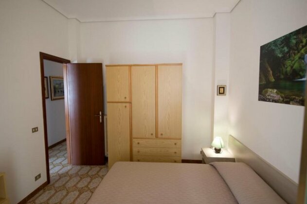 Al Camedrio - Photo3