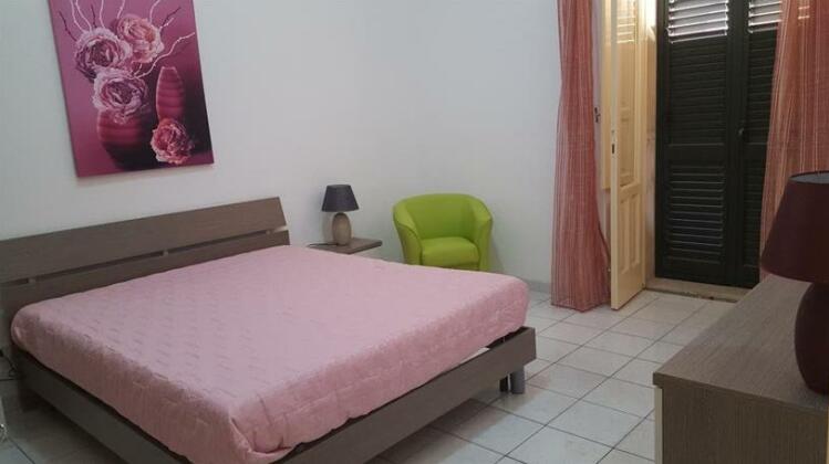 Casa Vacanze La Rosa - Photo3