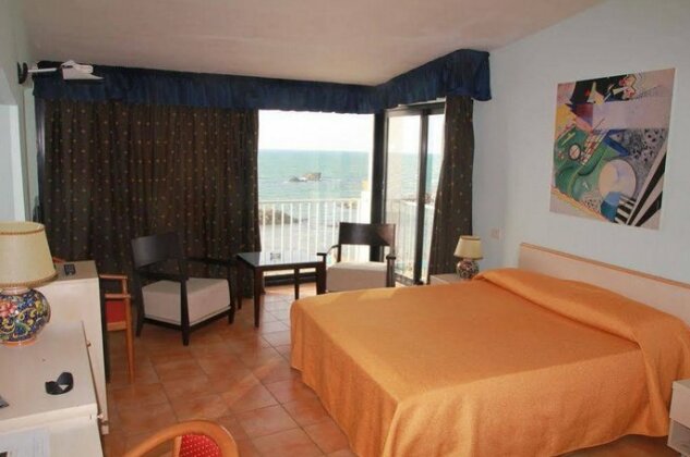 Hotel Sul Mare Al Gabbiano - Photo4