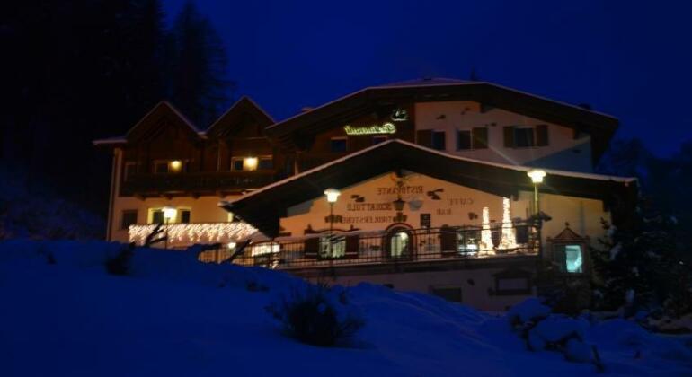 Hotel Scoiattolo Selva Di Val Gardena