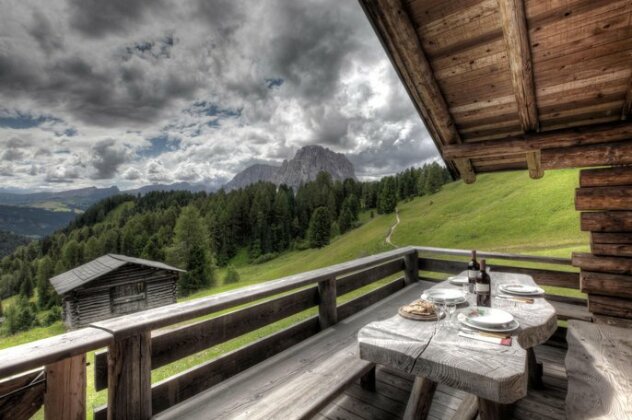 Hotel Tyrol Selva Di Val Gardena - Photo4