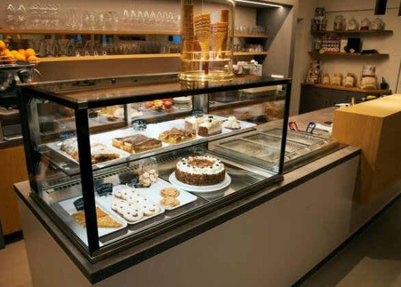 Laugen Cafe Pizza B&B - Photo3