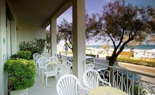 Hotel Hollywood Senigallia - Photo3