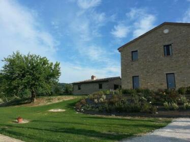 Amico Country House