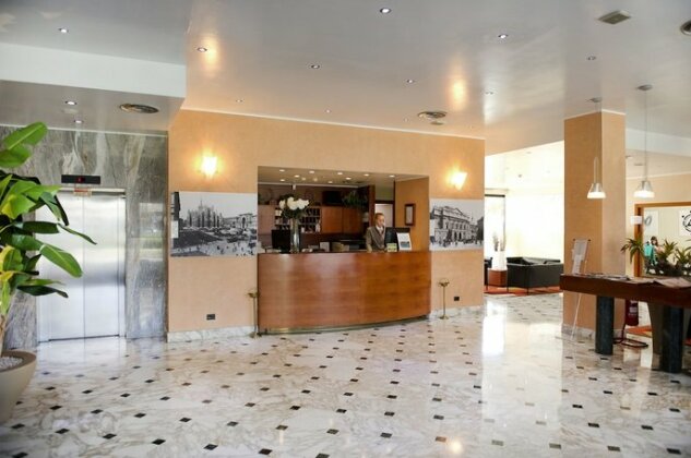 Abacus Hotel - Photo3