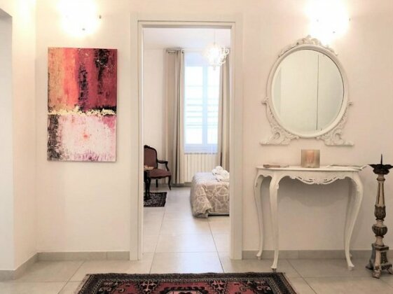 Patrizia's Home - Elegance And Functionality In The Heart Of Siena