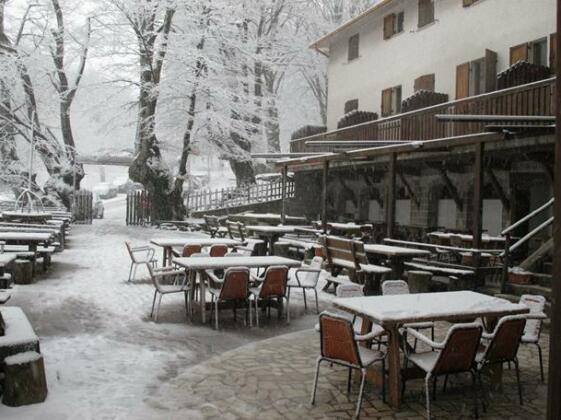 Albergo Ristorante Montecucco da Tobia - Photo4