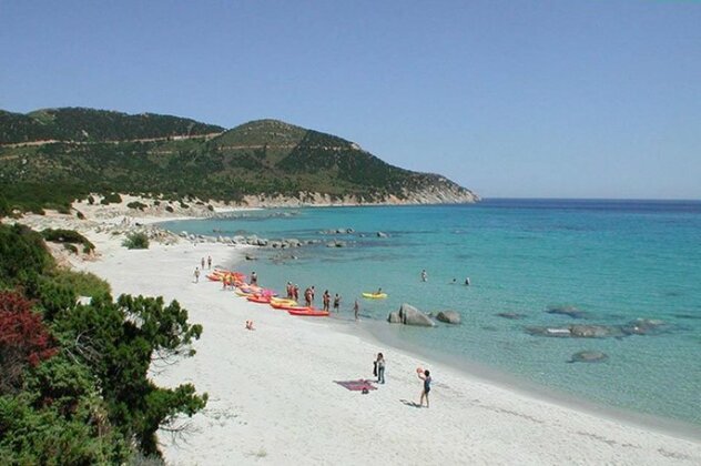 A 10 Chilometri Da Villasimius E 2 Dalla Spiaggia Di Solanas